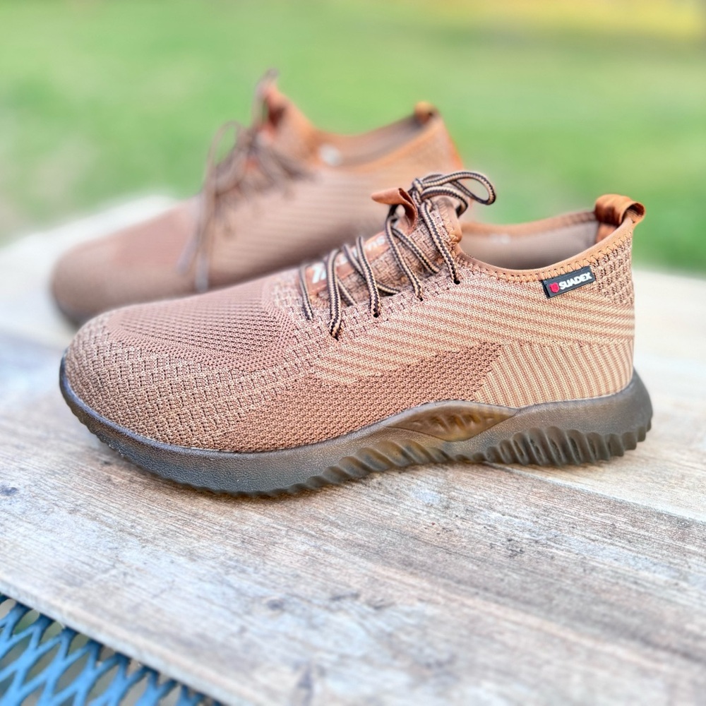 Sudadex Men's Steel Toe Safety Sneakers  size 9